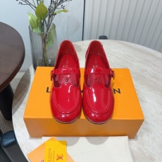 LV flat shoes